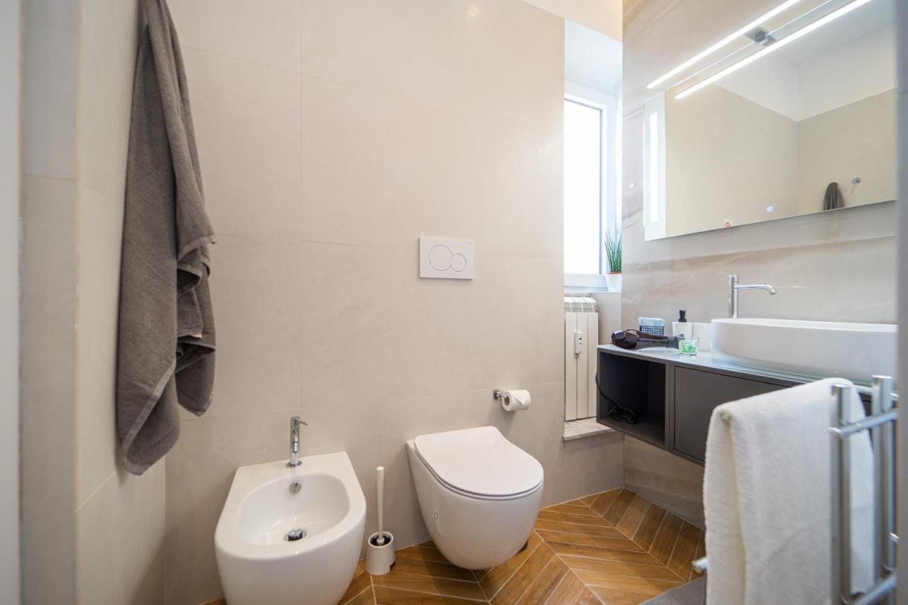 Colosseo Luxe Apartment In The Center Of Roma Ngoại thất bức ảnh