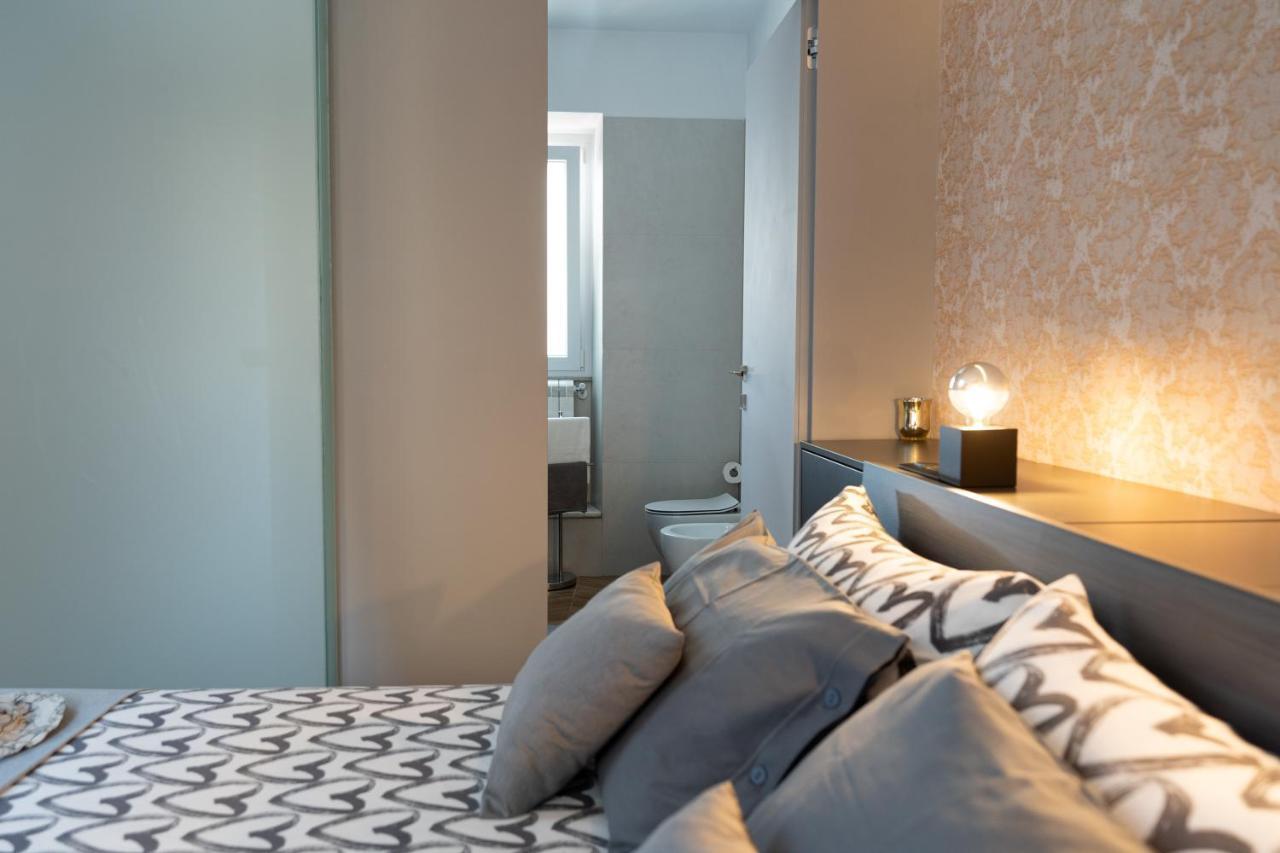 Colosseo Luxe Apartment In The Center Of Roma Ngoại thất bức ảnh