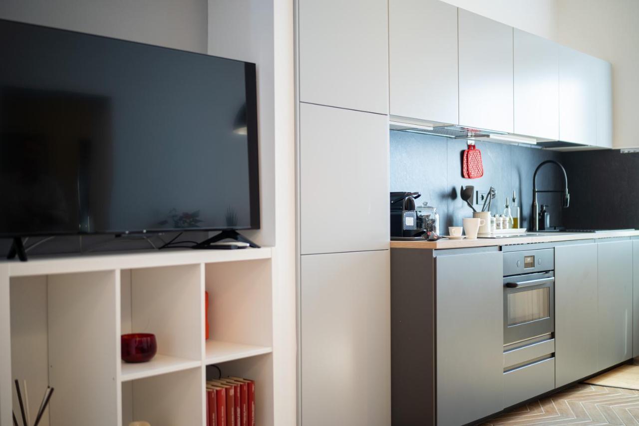 Colosseo Luxe Apartment In The Center Of Roma Ngoại thất bức ảnh
