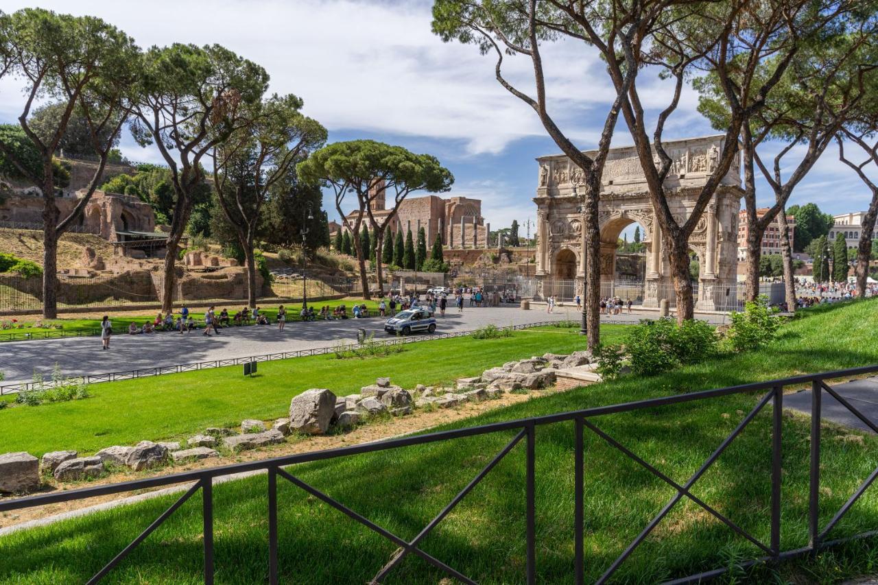 Colosseo Luxe Apartment In The Center Of Roma Ngoại thất bức ảnh