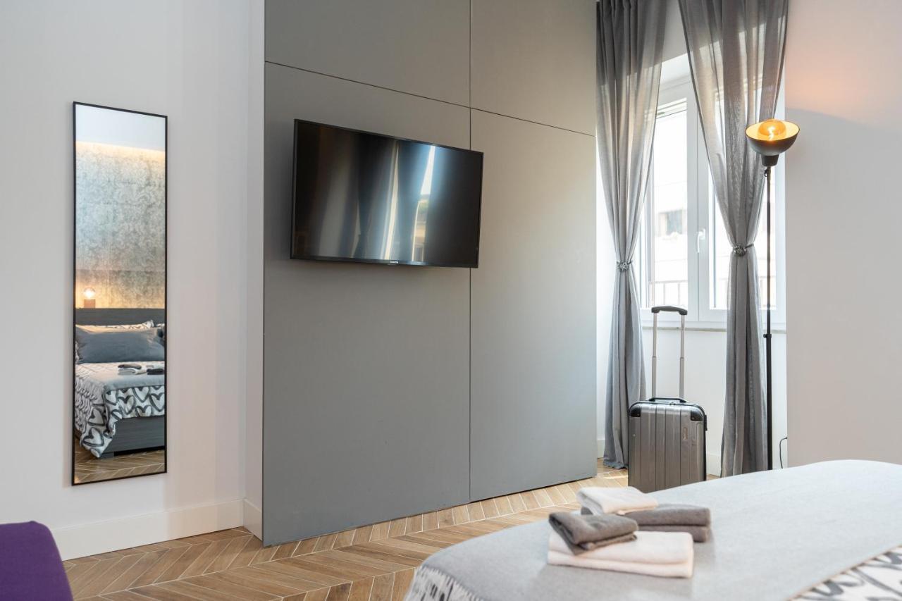 Colosseo Luxe Apartment In The Center Of Roma Ngoại thất bức ảnh