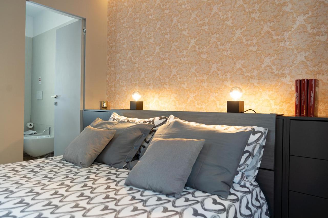 Colosseo Luxe Apartment In The Center Of Roma Ngoại thất bức ảnh