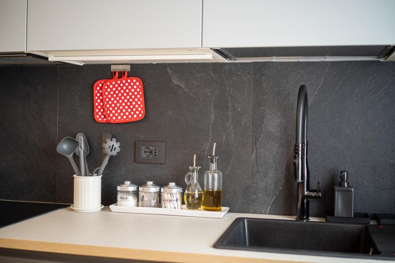 Colosseo Luxe Apartment In The Center Of Roma Ngoại thất bức ảnh