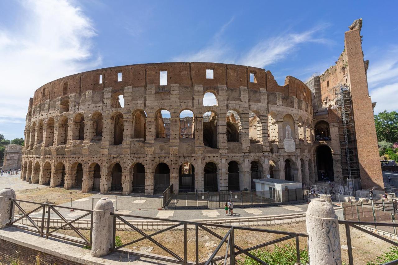 Colosseo Luxe Apartment In The Center Of Roma Ngoại thất bức ảnh
